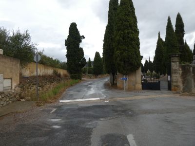 Croisement cimetière
