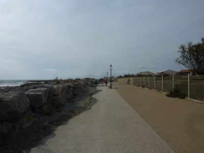 Vue promenade Saintes-Maries-de-la-Mer