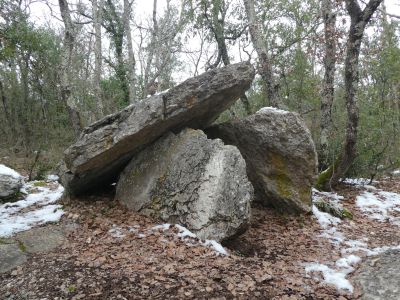 Vue Dolmen Oeillantes 2