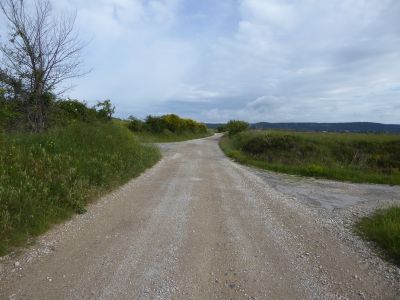 Croisement piste Sinsans