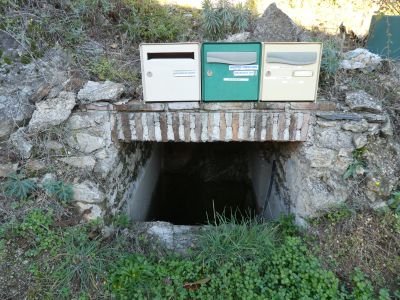 Vue fontaine Notre-Dame-de-la-Rouvière