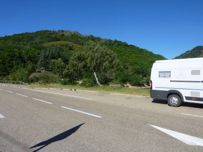 Vers Chapelle Saint-Loup 2