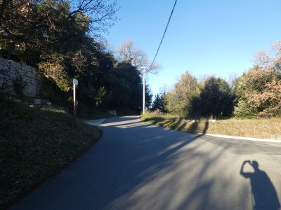 Intersection après entrée Montesquieu