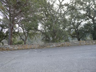 Croisement parking Calmeilles