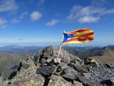 Vue drapeau Portella