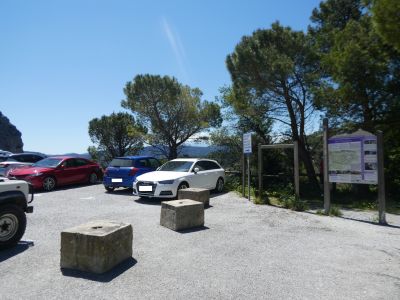 Croisement parking amont