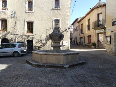 Vue Place Fontaine