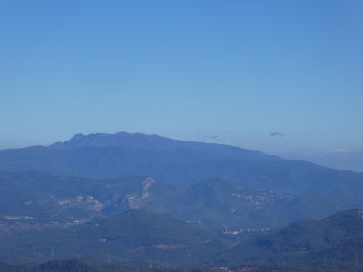Vue Turó Home