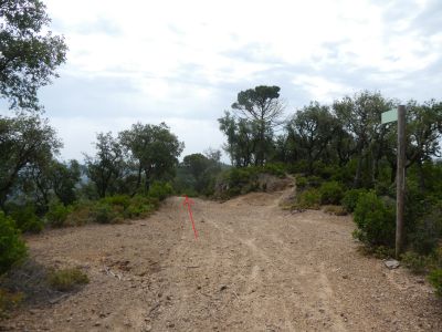Croisement accès Montagut 9
