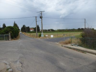 Intersection après Arles